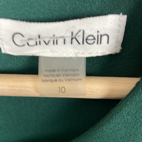 Calvin Klein Sleeveless Pleated Womens 10 Zip Back Belted Green Fit Flare Dress - Picture 7 of 9